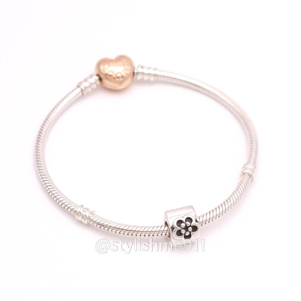 Authentic PANDORA Retired DAISY FLOWER Charm - Picture 5 of 9